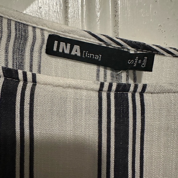 INA top - Picture 2 of 2